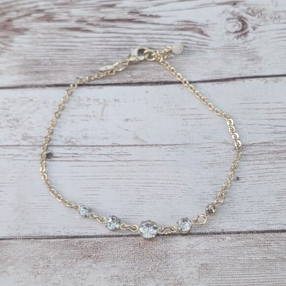 Vintage Avon SAQ Large Bracelet or Anklet Gold Tone with Clear Gems - Picture 11 of 11